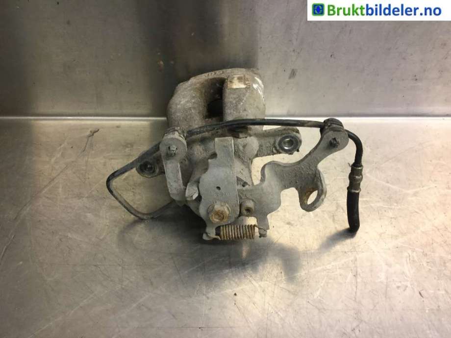Bremsecaliper venstre bak til Peugeot Partner 2008-2015 (Type II, Fase 1)  (PEUGEOT|32054076|32042414|)