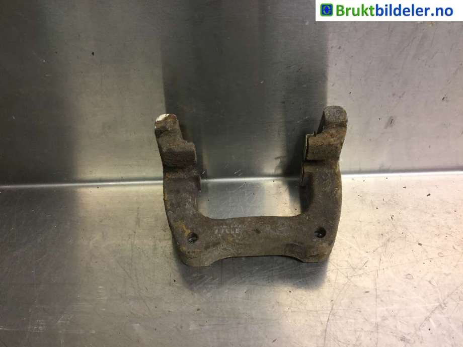 Bremsecaliper brakett til Peugeot Partner 2008-2015 (Type II, Fase 1)  (PEUGEOT|4405 53|)