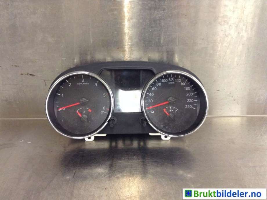 Instrumentpanel til Nissan Qashqai 2010-2014 (Type I, Fase 2) (NISSAN|24810BR52B|VPAASF-10849-LNC|)