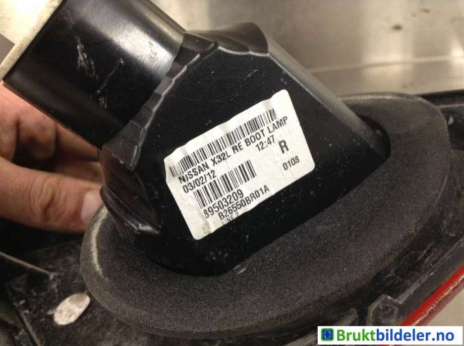Baklykt høyre indre til Nissan Qashqai 2010-2014 (Type I, Fase 2)  (NISSAN|26550BR01A|89503209|)