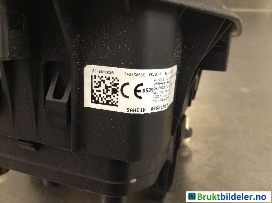 Airbag rattpute til Peugeot Partner 2019-->> (Type III)  (PEUGEOT|98185172 ZD|34243058E|)