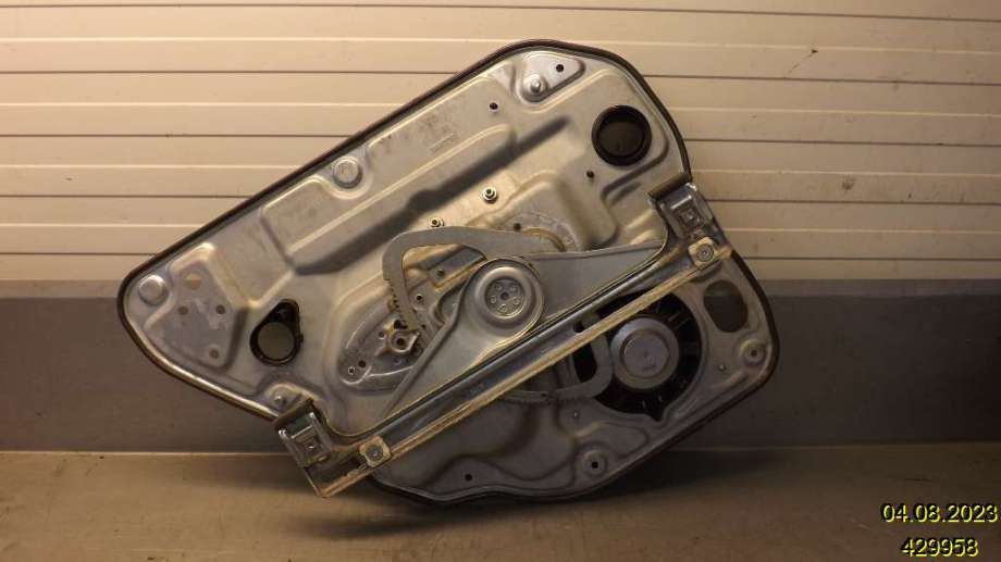Ruteheis til Volvo S40 2008-2012 (Type II, Fase 2)  (VOLVO|8679083|)