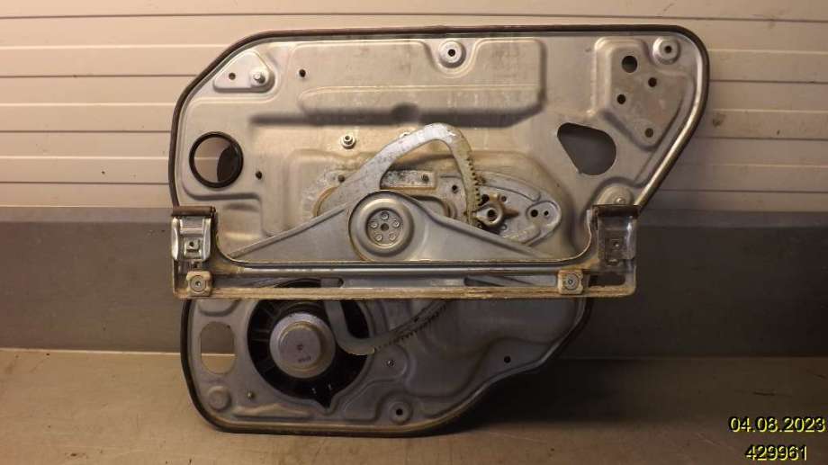 Ruteheis til Volvo S40 2008-2012 (Type II, Fase 2) (VOLVO|8679082|)