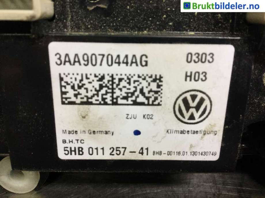 Varmeapparat betjening til VW Passat 2011-2015 (B7) (B7) (VOLKSWAGEN|3AA907044AG|5HB 011 257-41|)