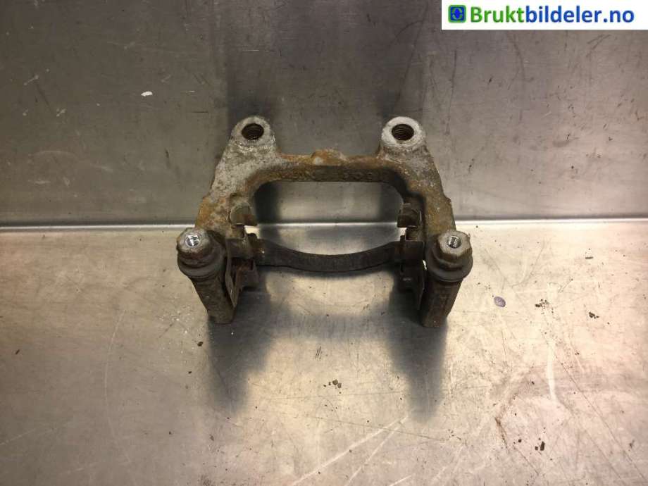 Bremsecaliper brakett til VW Passat 2011-2015 (B7) (B7) (VOLKSWAGEN|3AA 615 425 B|)
