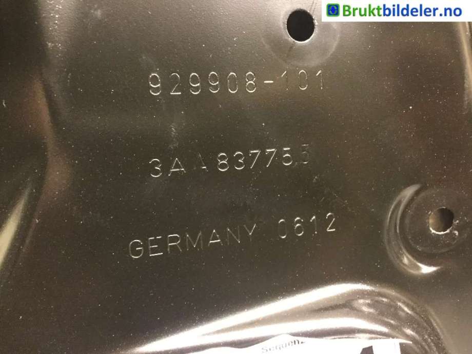 Ruteheis til VW Passat 2011-2015 (B7) (B7) (VOLKSWAGEN|3AA 837 755|929908-101|)