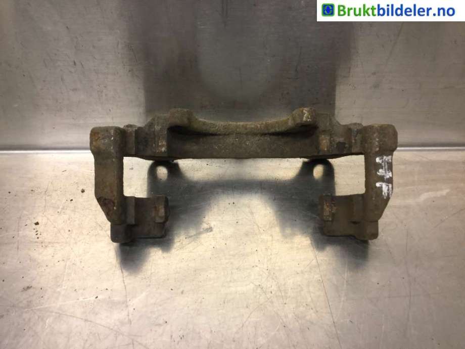 Bremsecaliper brakett til VW Passat 2011-2015 (B7) (B7) (VOLKSWAGEN|3C0 615 125 A|)