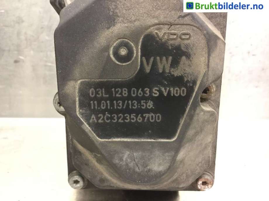 Spjeldhus til VW Transporter / Caravelle 2009-2015 (Fase 2) (T5) (T5) (VOLKSWAGEN|03L 128 063 S|A2C32356700|)
