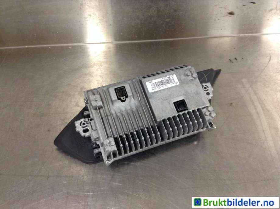 Instrument kjørecomputer til Mercedes E-Klasse 2009-2013 (Fase 1) (W212) (W212) (MERCEDES|A 212 900 50 00|A2C53420732|)