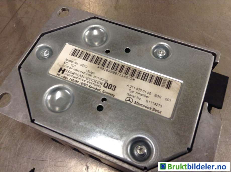 Bilstereo forsterker til Mercedes E-Klasse 2009-2013 (Fase 1) (W212) (W212) (MERCEDES|A 211 870 51 89|)