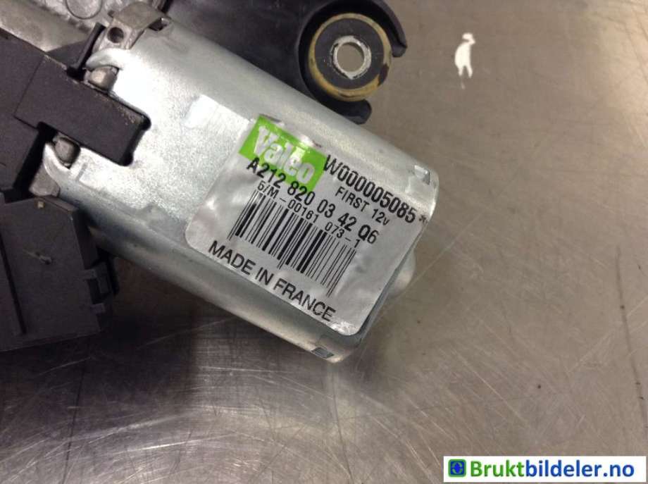 Viskermotor bakrute til Mercedes E-Klasse 2009-2013 (Fase 1) (W212) (W212) (MERCEDES|A 212 820 03 42|W000005085|)