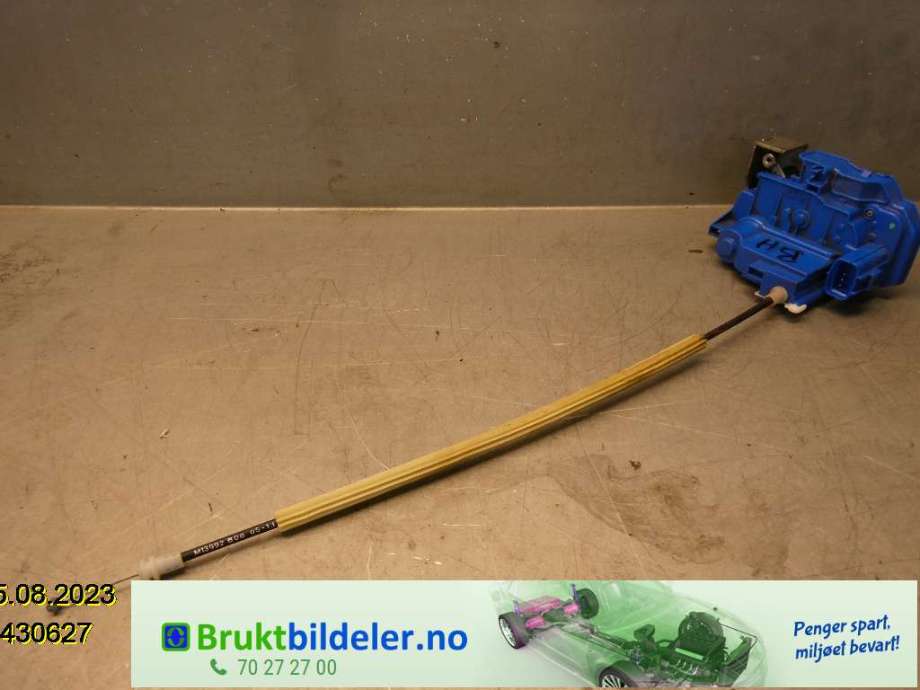 Låsekasse høyre til Fiat 500L (MPV) 2013-2015  (FIAT|51884141|)