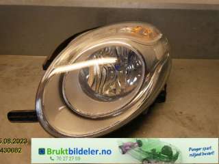 Frontlykt venstre halogen til Fiat 500L (MPV), 2013-2015  (FIAT|51883593)