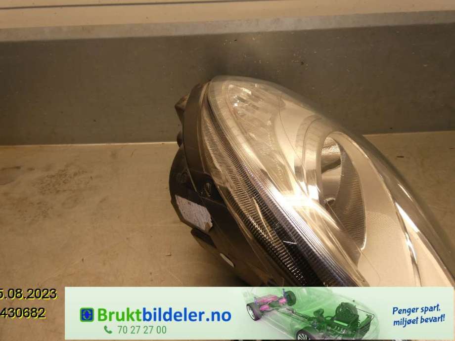 Frontlykt venstre halogen til Fiat 500L (MPV) 2013-2015  (FIAT|51883593|)