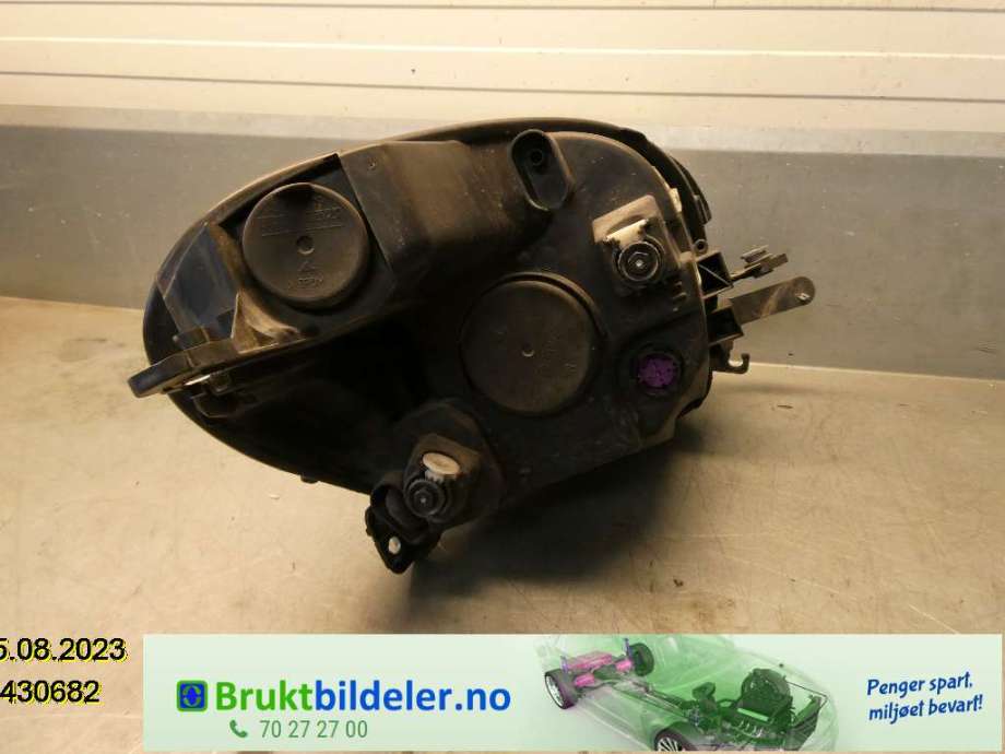 Frontlykt venstre halogen til Fiat 500L (MPV) 2013-2015  (FIAT|51883593|)