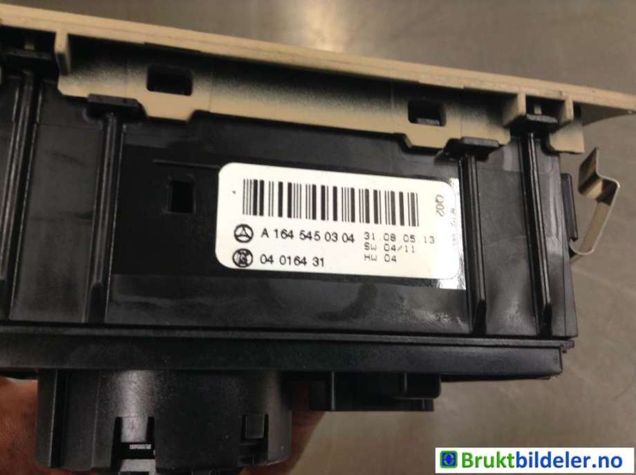 Bryter lys til Mercedes ML 2005-2011 (W164) (W164) (MERCEDES|A 164 545 03 04|)