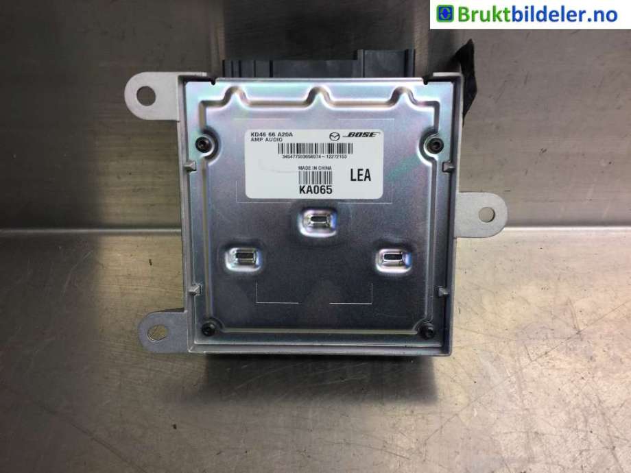 Bilstereo forsterker til Mazda CX-5, 2012-2017 (Type I)  (MAZDA|KD46 66 A20A)