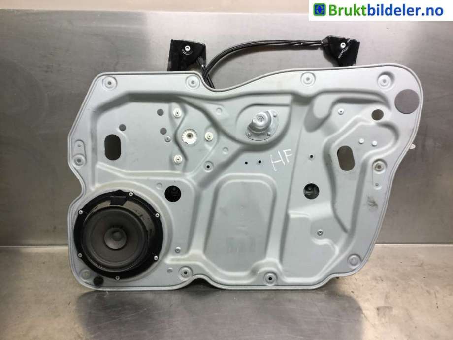 Ruteheis til VW Caddy 2010-2015 (Type III, Fase 2)  (VOLKSWAGEN|1T0 837 756 M|)