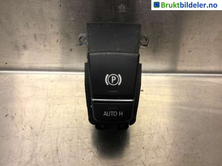 Bryter elektrisk håndbrekk/parkbrems til BMW 5-Serie, 2010-2017 (F10/F11) (F10/F11) (BMW|9217594)
