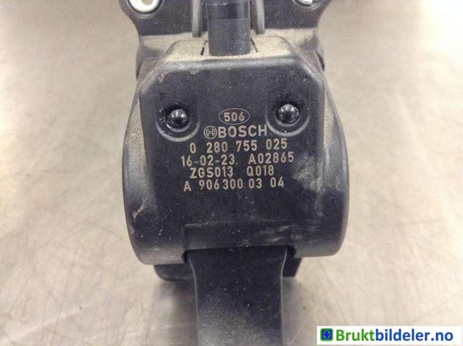 Pedal gass til Mercedes Sprinter 2013-2018 (Fase 2) (906) (906) (MERCEDES|A 906 300 03 04|0 280 755 025|)