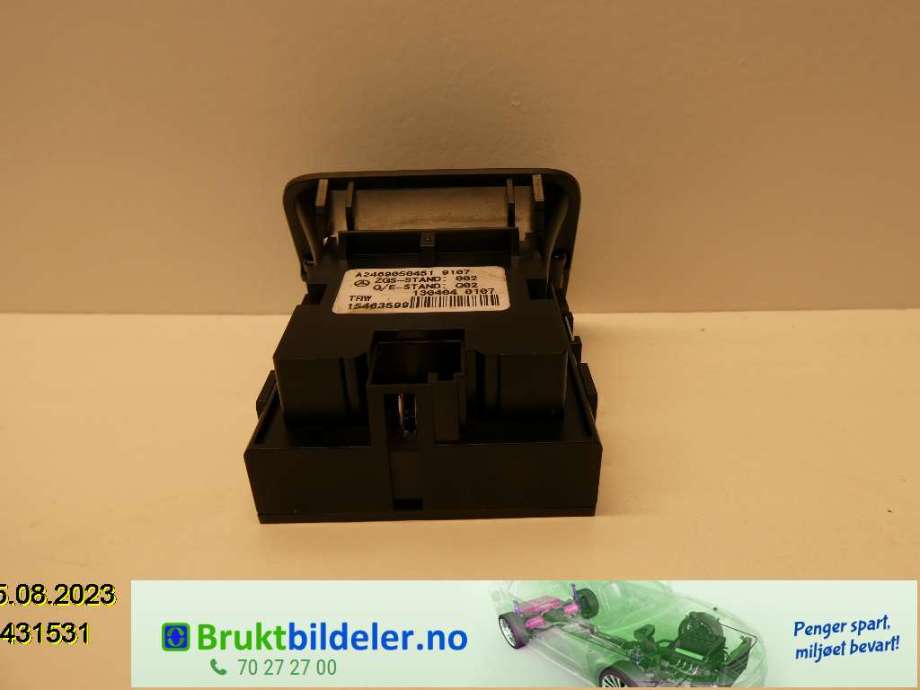 Bryter elektrisk håndbrekk/parkbrems til Mercedes B-Klasse 2011-2018 (W246) (W246) (MERCEDES|A2469050451||A246 905 04 51)
