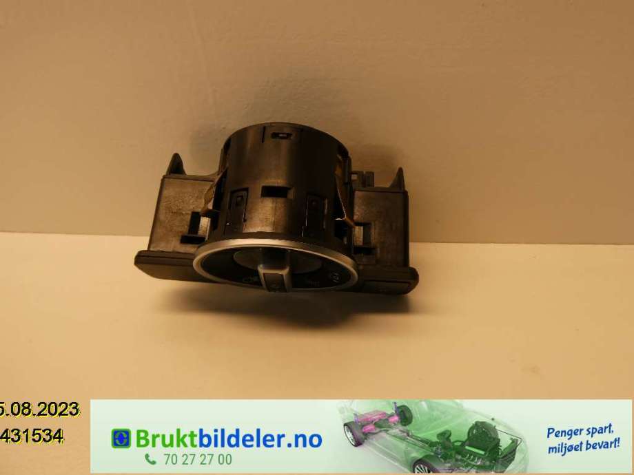 Bryter lys til Mercedes B-Klasse 2011-2018 (W246) (W246) (MERCEDES|A 212 905 05 51||A2129050551)