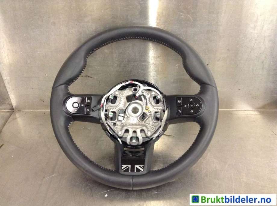 Ratt til Mini One/Cooper 2014-->> (F54-57) (F54-57) (32 30 5 A0C 815|)