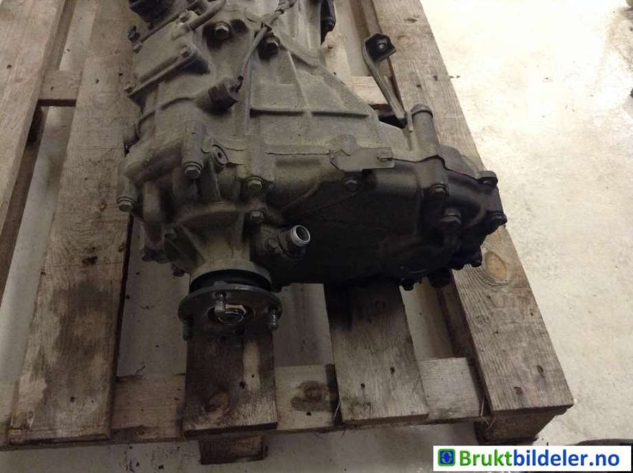 Girkasse 4WD fordelingskasse til Toyota Hilux 2002-2005  (TOYOTA|361003D340|)