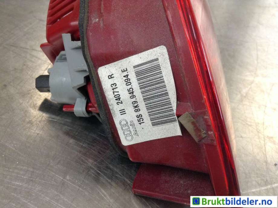 Baklykt høyre indre til Audi A4, Allroad 2009-2016 (Type I) (B8) (B8) (AUDI|8K9 945 094 E|)