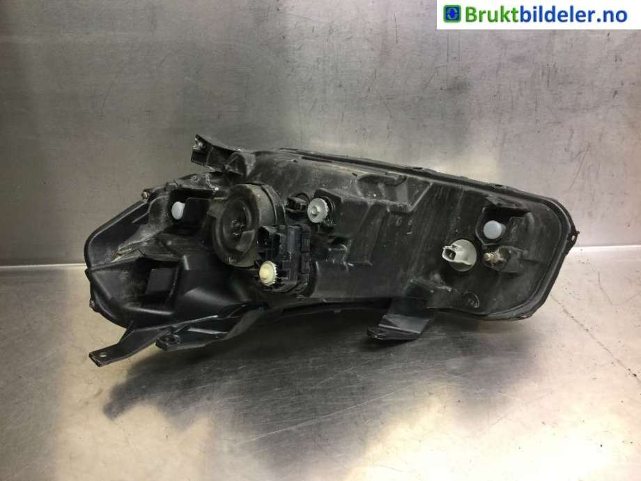 Frontlykt høyre xenon til BMW 3-Serie 1998-2005 (E46) (E46) (BMW|63 12 6 904 294|)