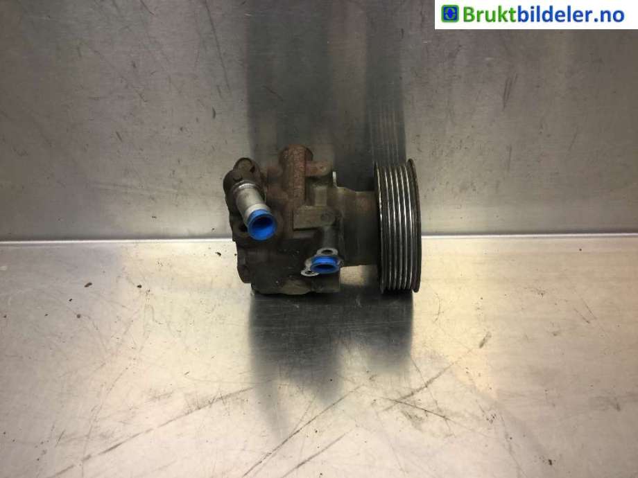 Servo pumpe mekanisk til VW Transporter / Caravelle, 2009-2015 (Fase 2) (T5) (T5) (VOLKSWAGEN|7E0 422 154 E)