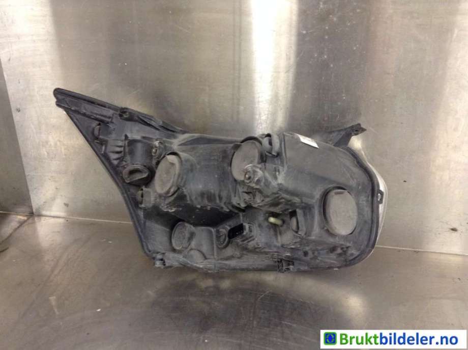 Frontlykt venstre halogen til Ford Transit 2014-->>  (FORD|BK31-13D153-BG|2639546|)