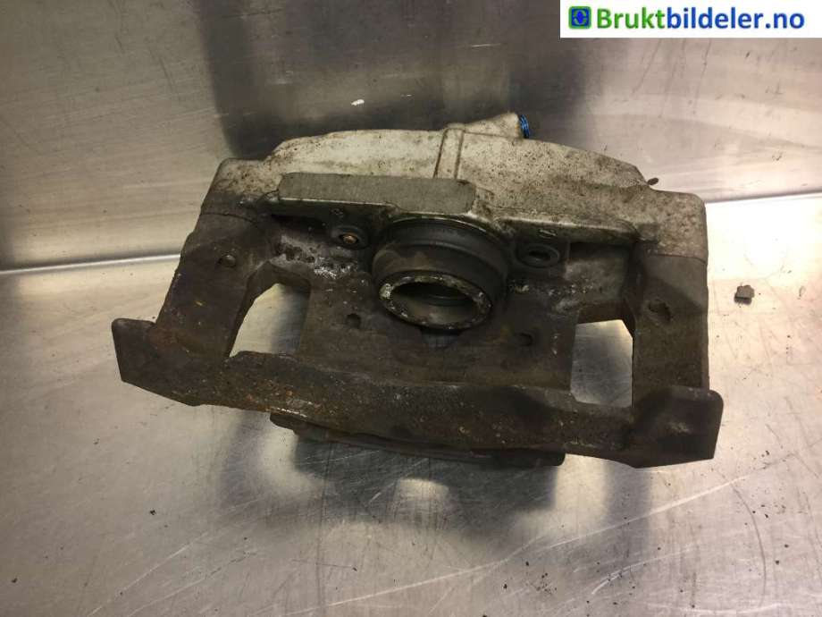 Bremsecaliper høyre foran til Volvo XC70 2014-2016 (Type II, Fase 2) (VOLVO|8603754|)