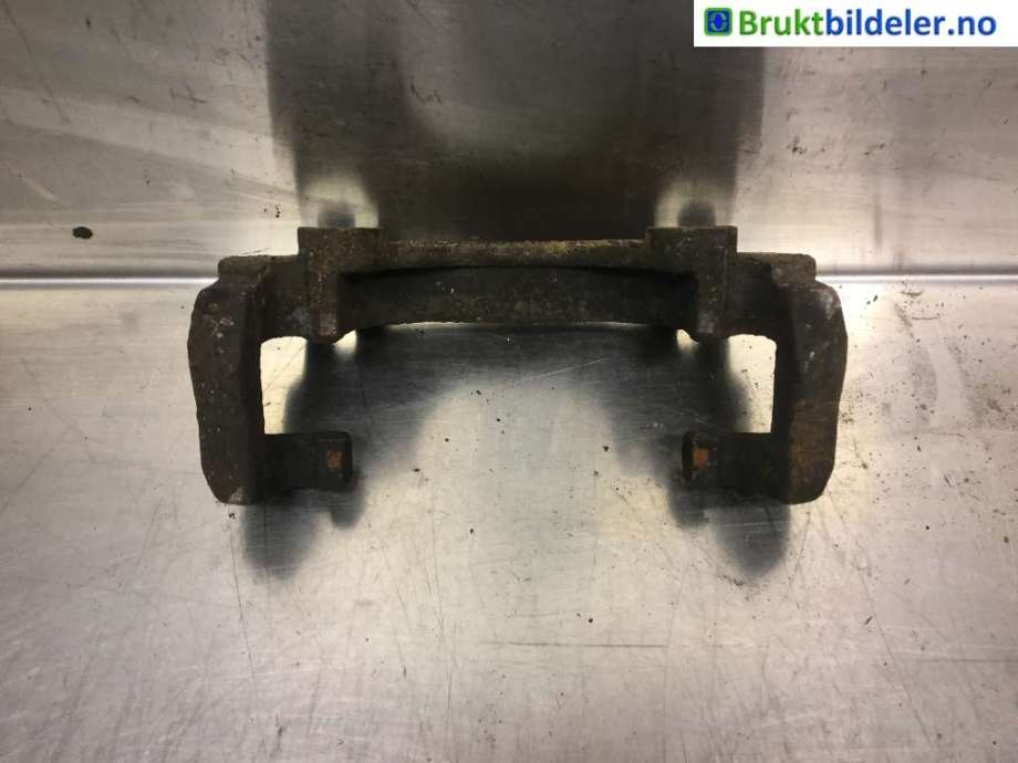 Bremsecaliper brakett til Volvo XC70 2014-2016 (Type II, Fase 2)  (VOLVO|8603757|)