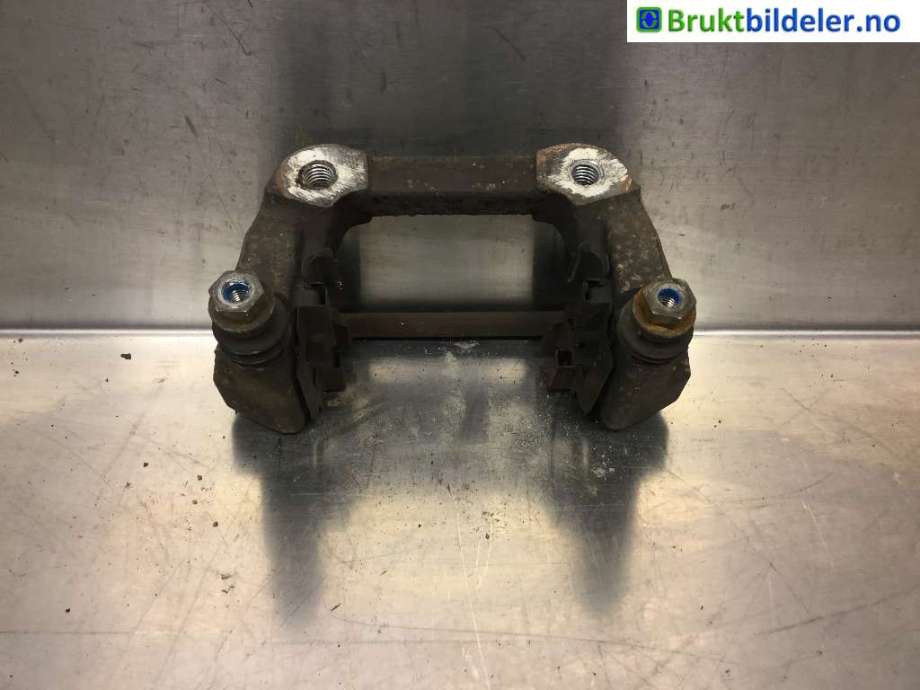 Bremsecaliper brakett til Volvo XC70 2014-2016 (Type II, Fase 2)  (VOLVO|8603729|)