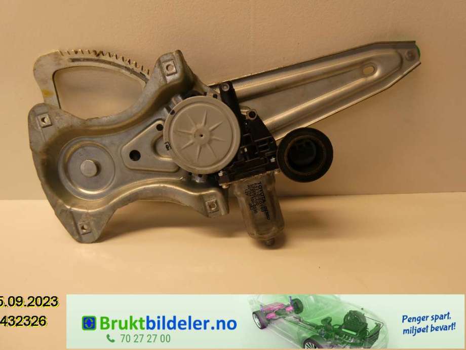 Ruteheis venstre bak til Toyota Auris, 2007-2010 (Type I, Fase 1)  (TOYOTA|85710-0D100)