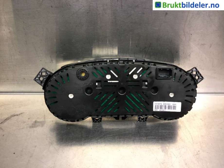 Instrumentpanel til Iveco Daily 2014-->> (Type VI)  (IVECO|5801815717|)