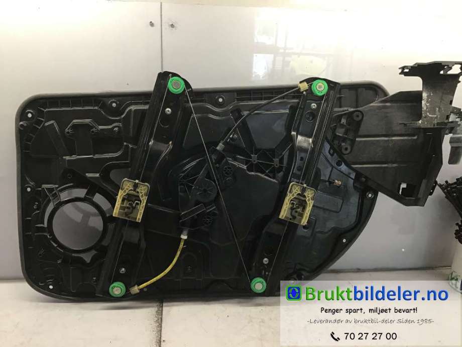 Ruteheis til Volvo V40 2012-2019 (VOLVO|2695383|)