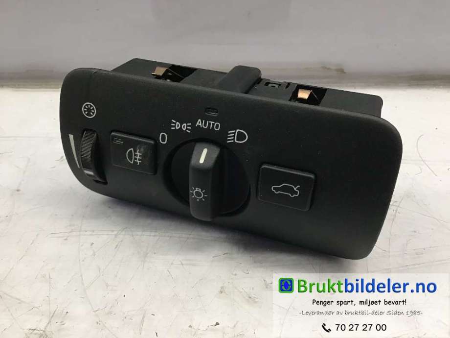 Bryter lys til Volvo V40, 2012-2019  (VOLVO|30739424)