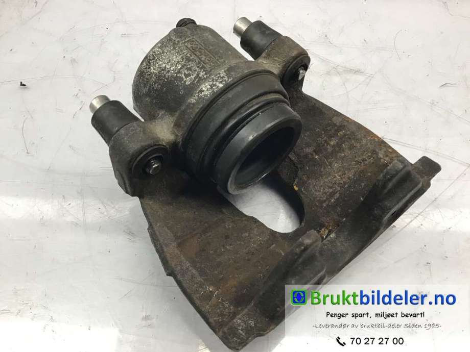 Bremsecaliper høyre foran til Volvo V40 2012-2019  (VOLVO|)