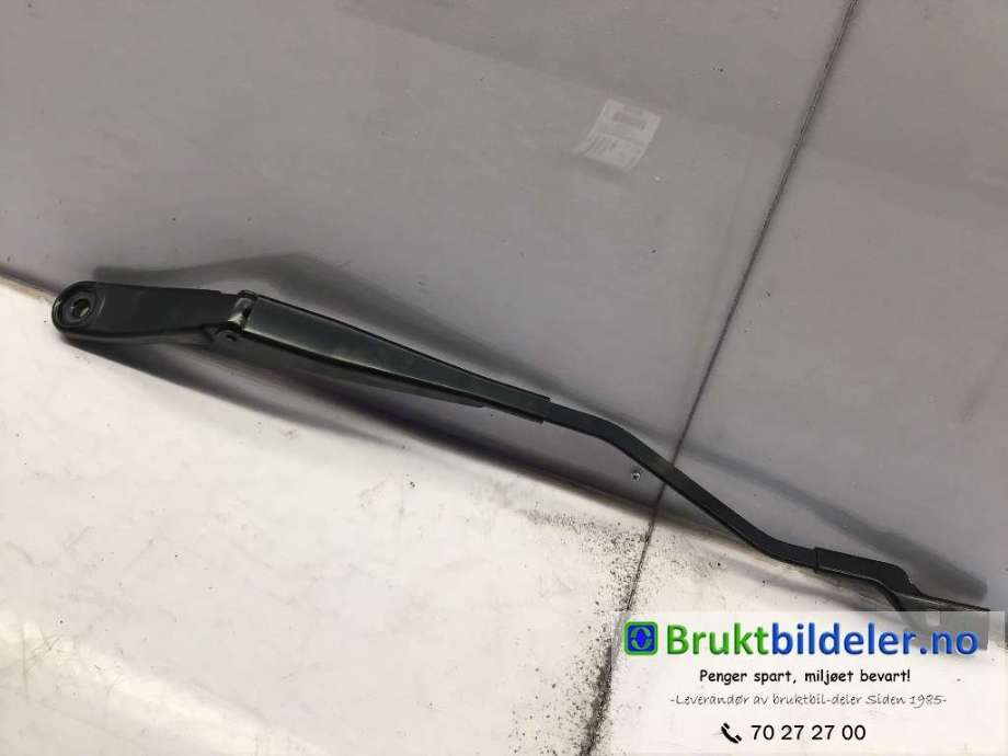 Viskerarmer frontrute til Volvo V40, 2012-2019  (VOLVO|31276059)