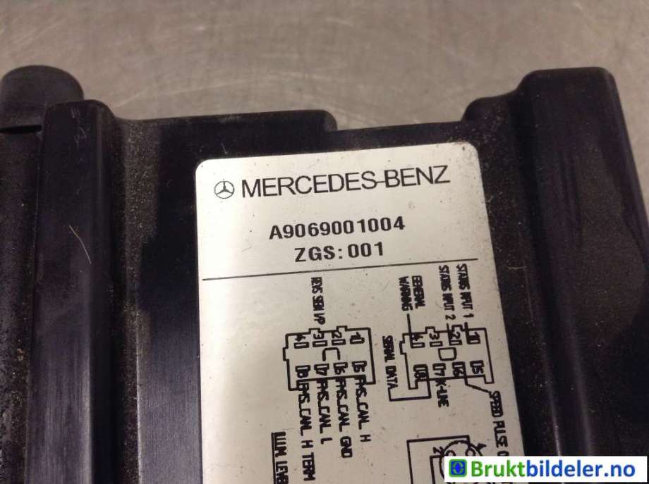 Diverse deler til Mercedes Sprinter 2013-2018 (Fase 2) (906) (906) (MERCEDES|A 906 900 10 04||900208R7.6)