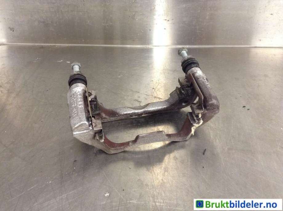 Bremsecaliper brakett til Mini One/Cooper, 2014-->> (F54-57) (F54-57) (34 11 6 868 780)