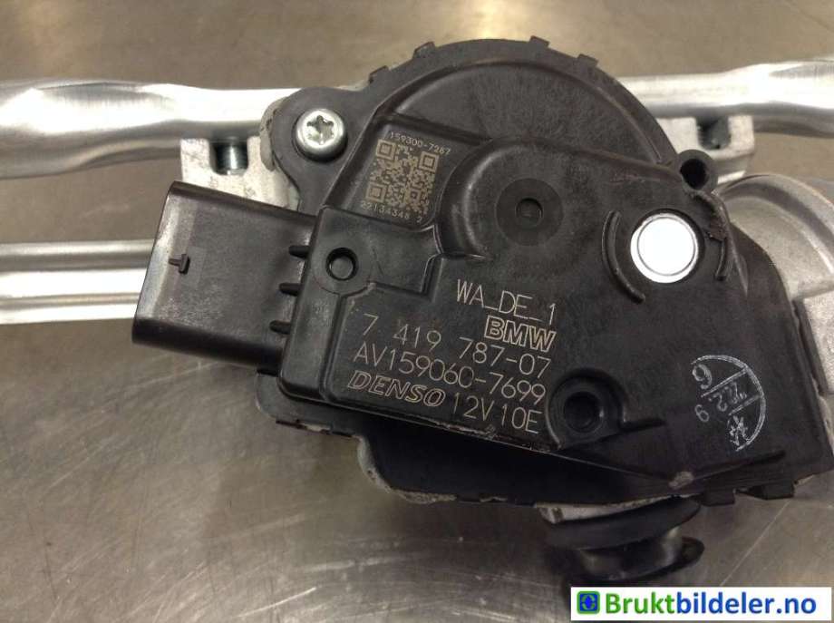 Viskermotor frontrute til Mini One/Cooper 2014-->> (F54-57) (F54-57) (7 419 787-07|AV159060-7699|61 61 7 419 787)