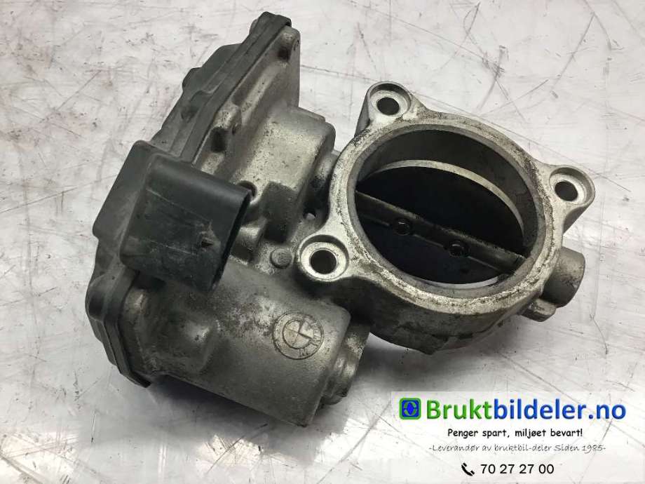 Spjeldhus til BMW 1-Serie 2011-2015 (Fase 1) (F20/F21) (F20/F21) (BMW|13 54 7 810 752-03|103785 17|)
