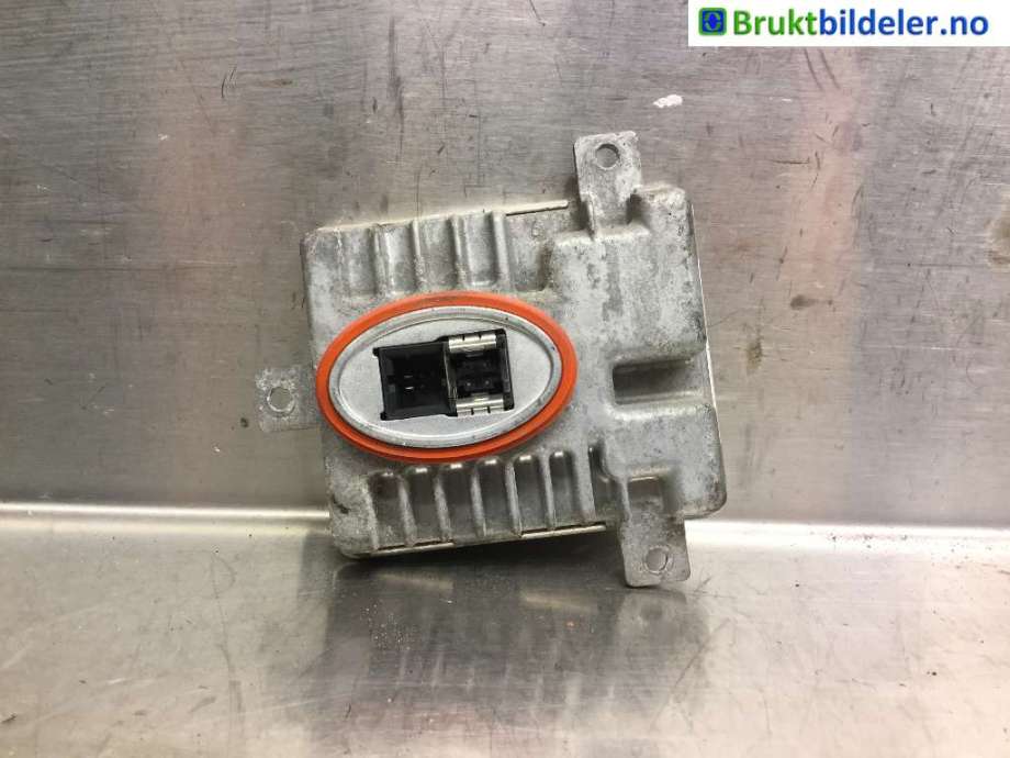 Styreenhet xenon/ballast til BMW 5-Serie 2010-2017 (F10/F11) (F10/F11) (BMW|7 237 647|W003T20071|)