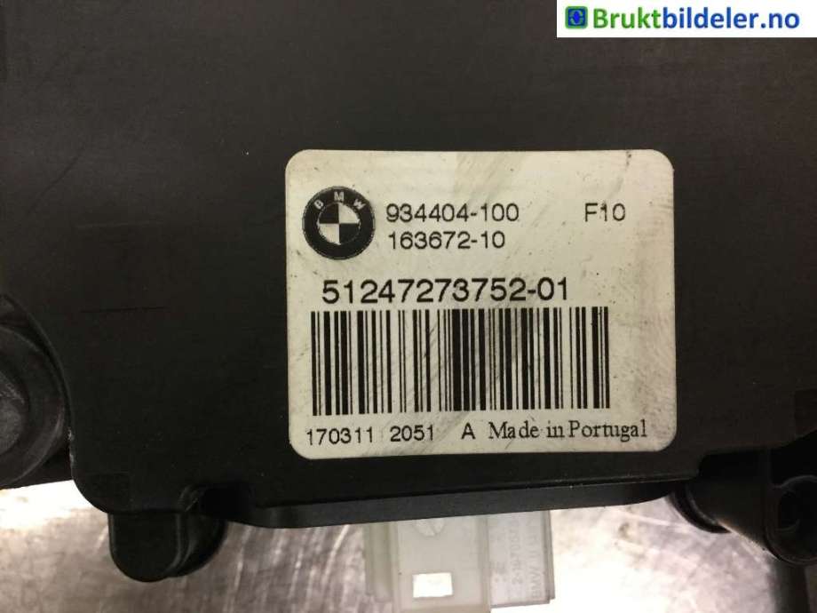 Baklukeåpner motor til BMW 5-Serie 2010-2017 (F10/F11) (F10/F11) (BMW|51 24 7 273 752|)