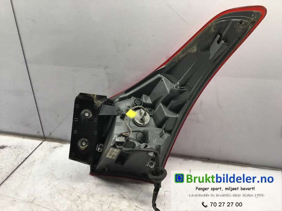 Baklykt venstre til Hyundai i30 2012-2017 (Type II) (HYUNDAI|92402A5110|)