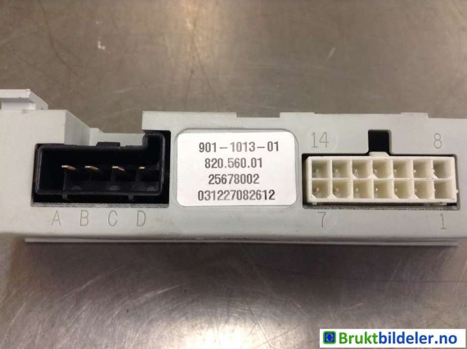 Styreenhet takluke til Cadillac CTS 2003-2009  (CADILLAC|25678002|)