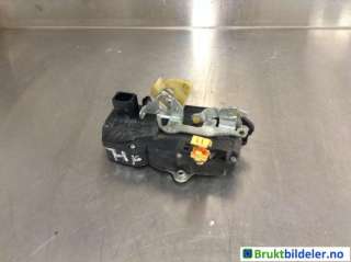 Låsekasse høyre foran til Cadillac CTS, 2003-2009  (CADILLAC|25773443)